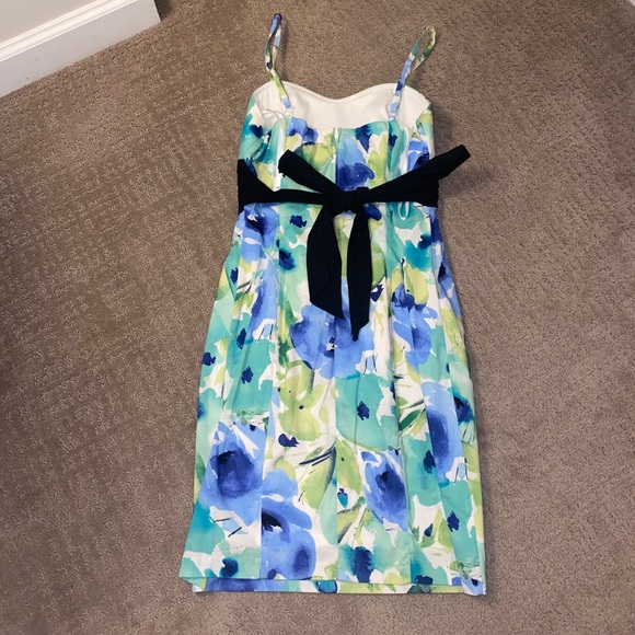 Floral dress - Picture 3 of 4